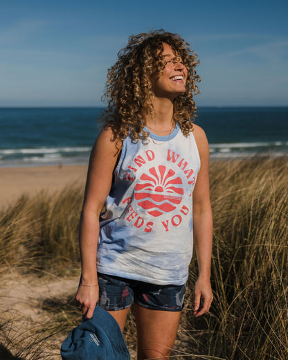 Discovery Cotton Vest - Tie Dye Cornflower - Lifestyle