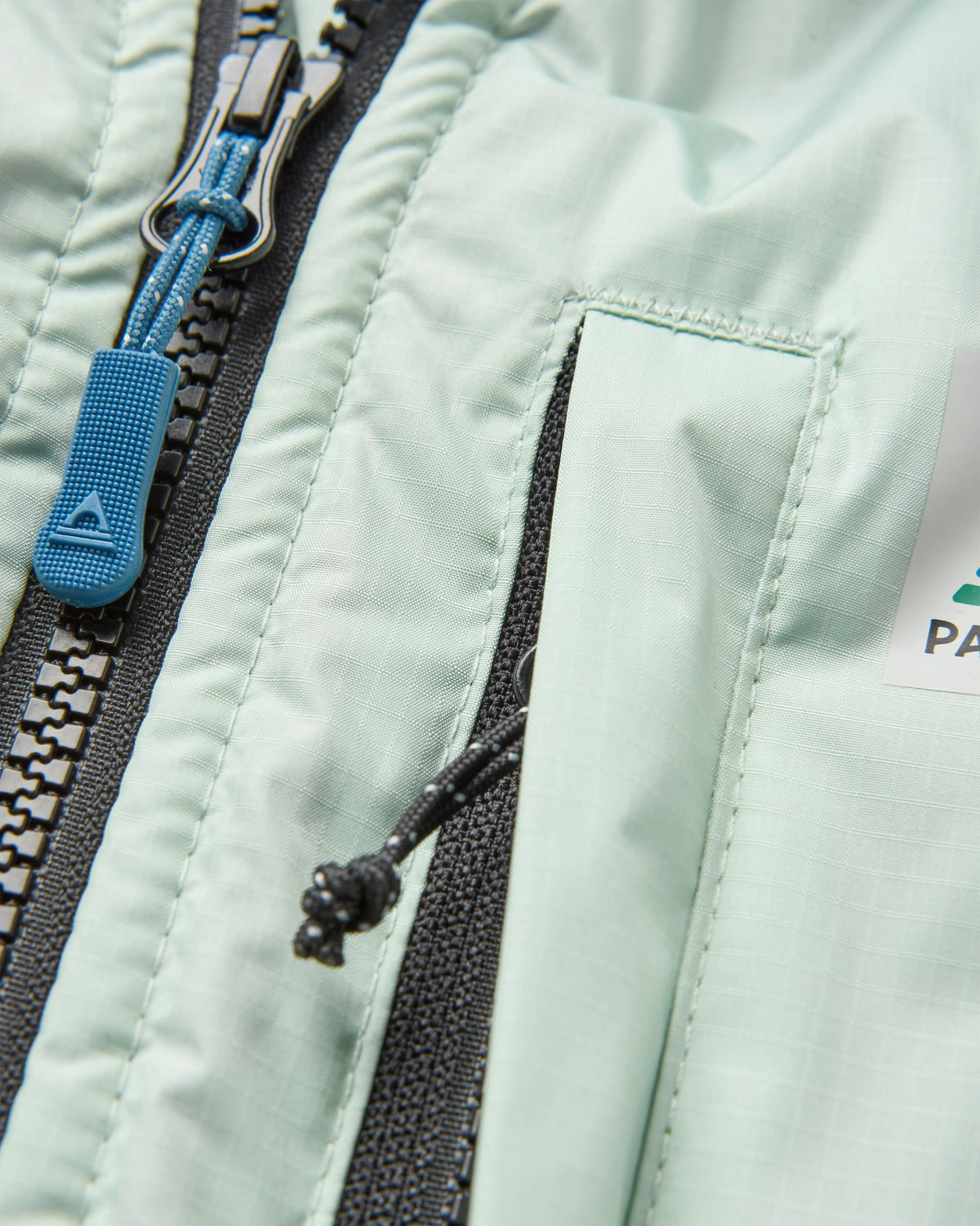 Waves Sherpa Lined Changing Robe - Spearmint/Deep Ocean - Flatlay