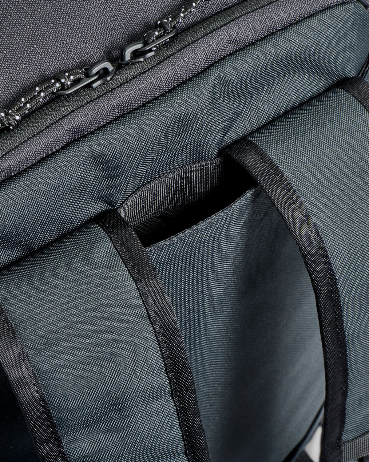 Wayfarer Backpack Duffel - Black - Flatlay