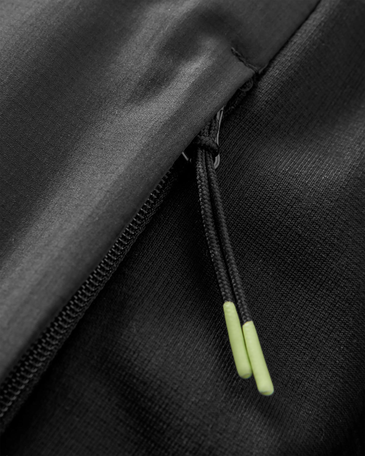 Shasta Lightweight Thermore® Insulated Jacket - Black - Flatlay