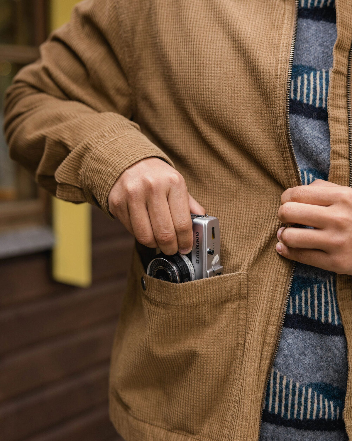 Harvest Cotton Cord Overshirt - Caramel Brown - Lifestyle