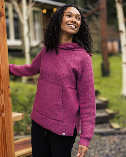 Cove Knitted Hoodie - Rhubarb - Lifestyle