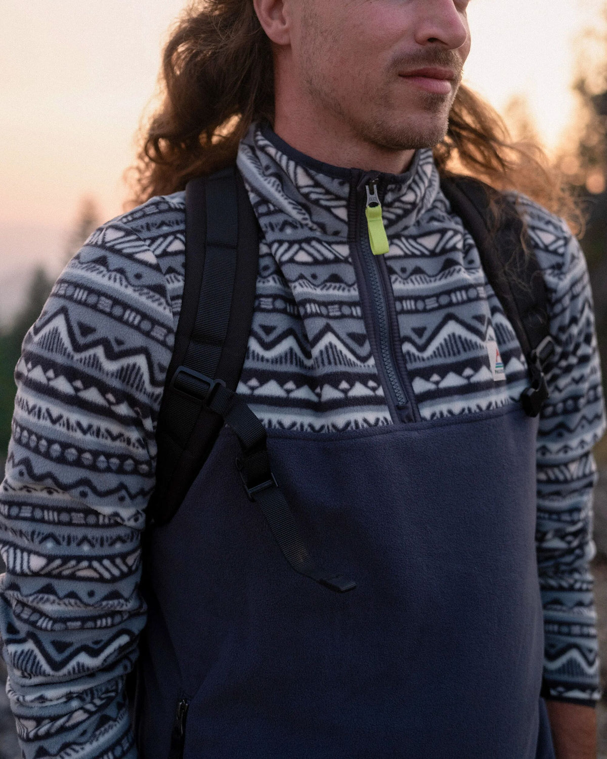 Set Off Polar 1/4 Zip Fleece - Mountain Geo Stormy Sea - Lifestyle