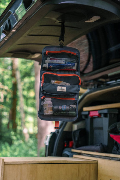 Drop Wash Kit - Charcoal - Lifestyle