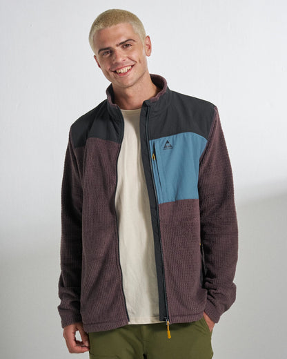 Venturescape Men's Fleece - Brambleberry - Studio Model