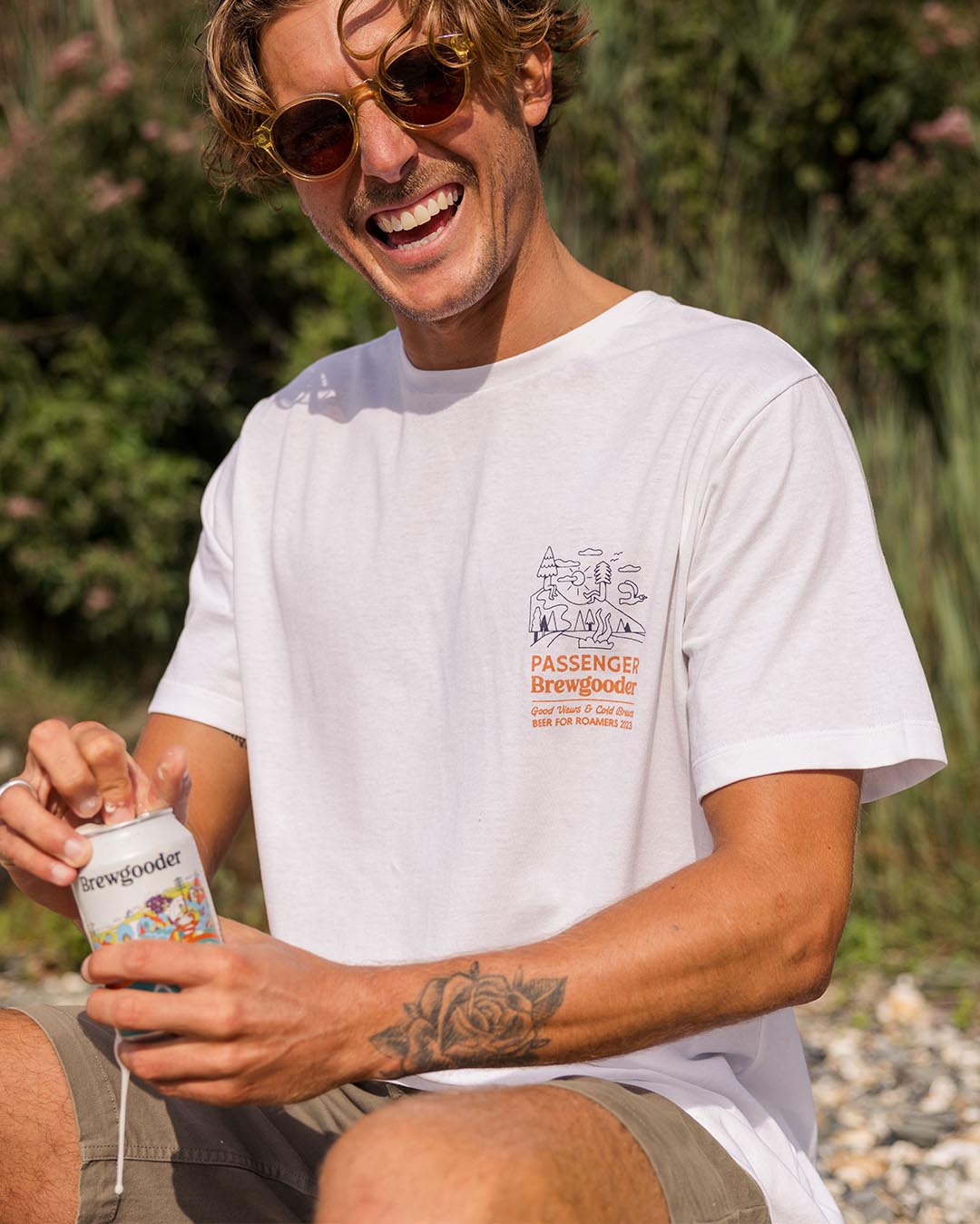 Brews & Views T-Shirt Passenger X Brewgooder - White - Lifestyle