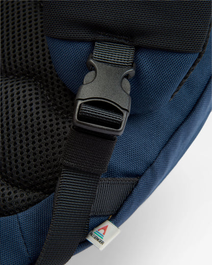 Boondocker Sling 8L - Rich Navy/Surf Spray/Moonlight Blue - Flatlay