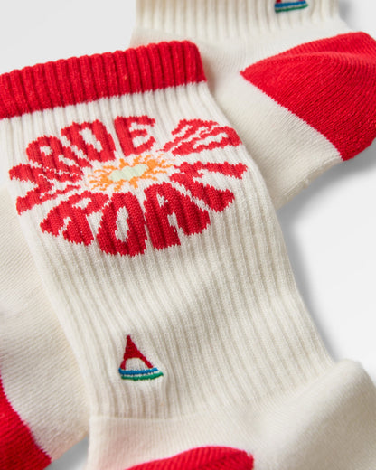 Made to Roam Graphic Crew Socks - White - Flatlay