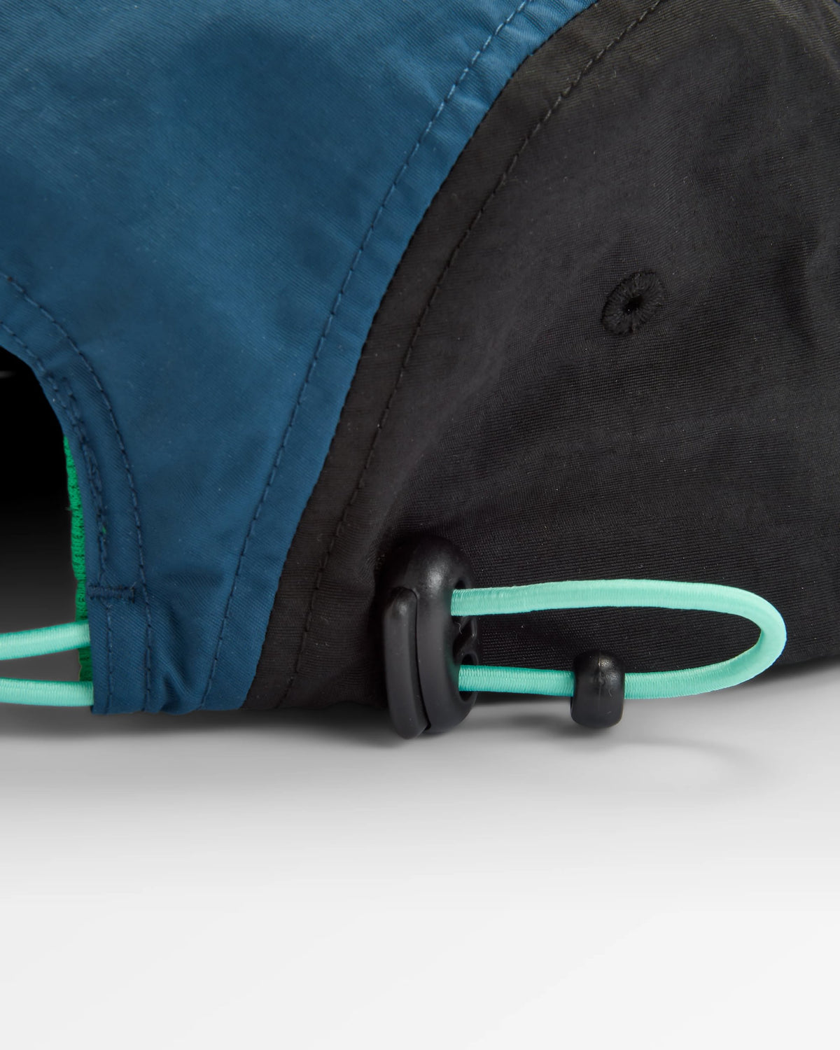 Emerge 5 Panel Trail Cap - Stem Green - Flatlay