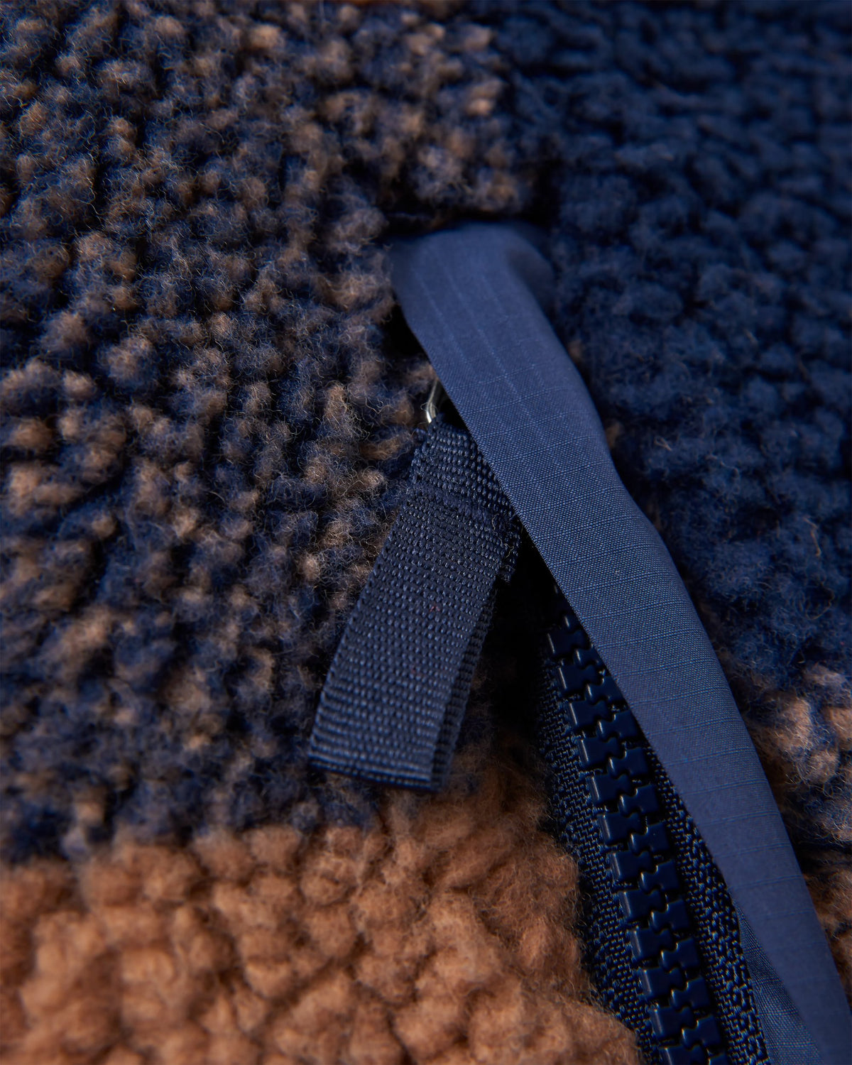 Offroad Sherpa 1/2 Zip Fleece - Toffee/Rich Navy Buffalo - Flatlay