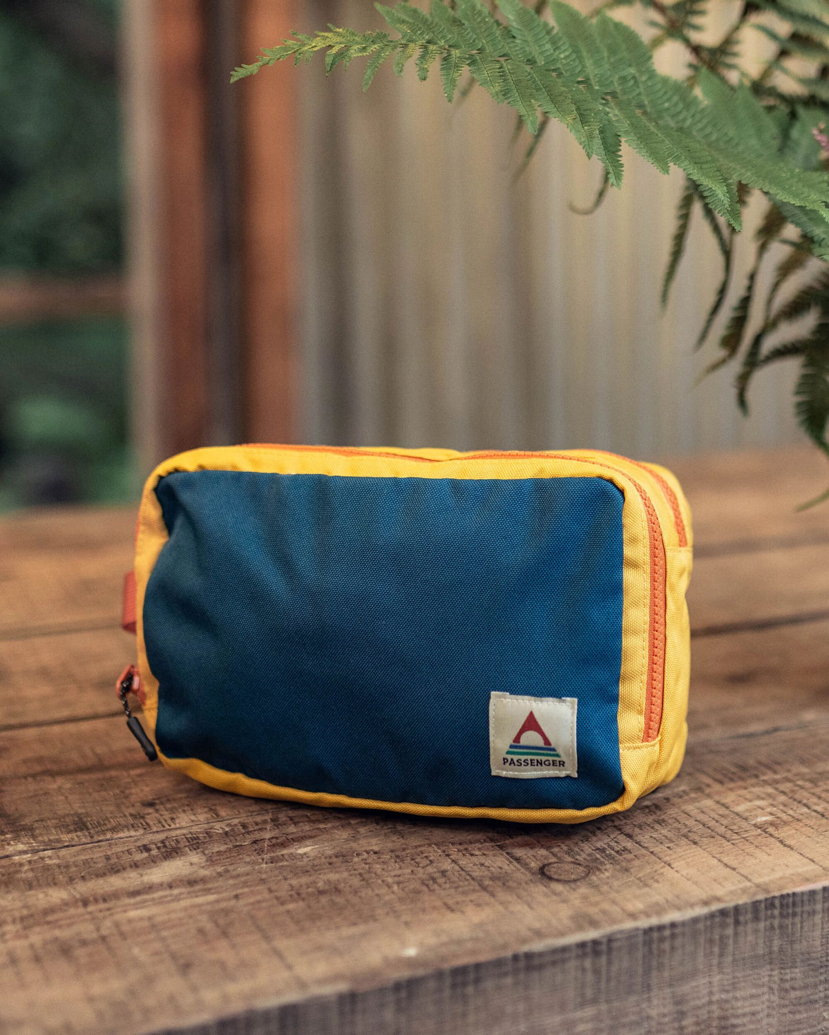 Travel Wash Kit - Tidal Blue Orange Multi - Lifestyle
