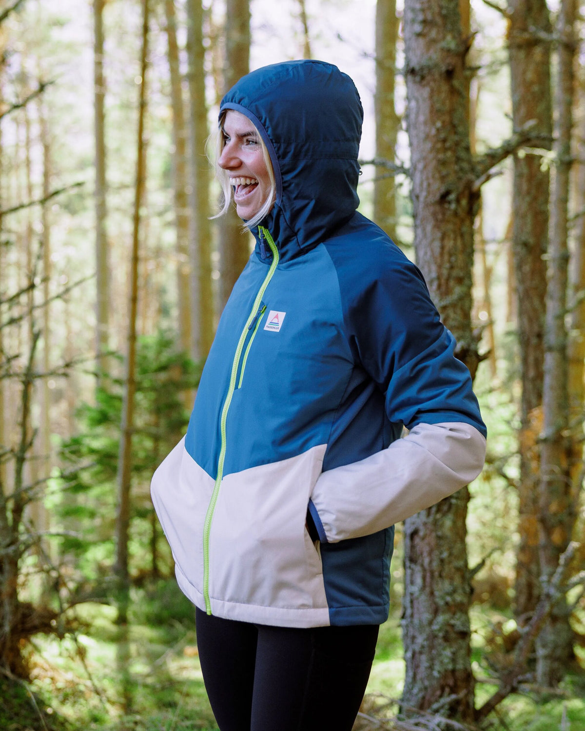 Shasta Lightweight Thermore® Insulated Jacket - Tidal Blue/Blue Steel/Birch - Lifestyle