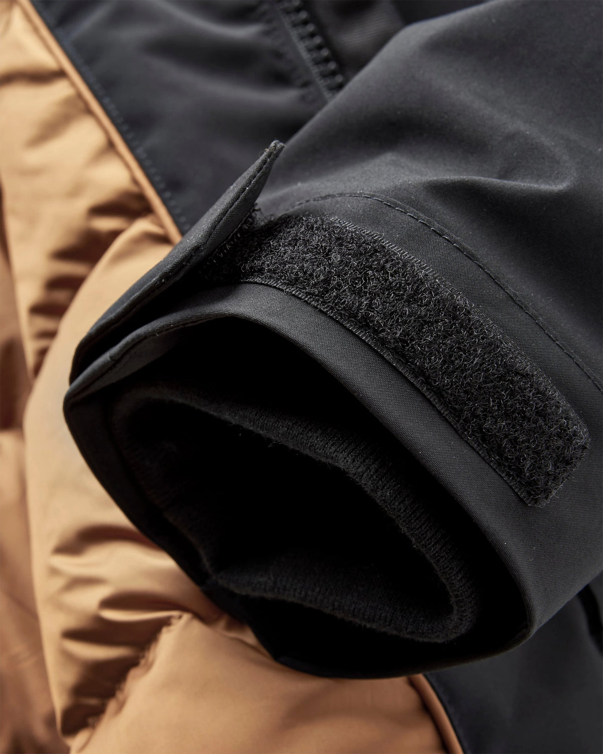 Baltic Insulated Parka - Black - Flatlay