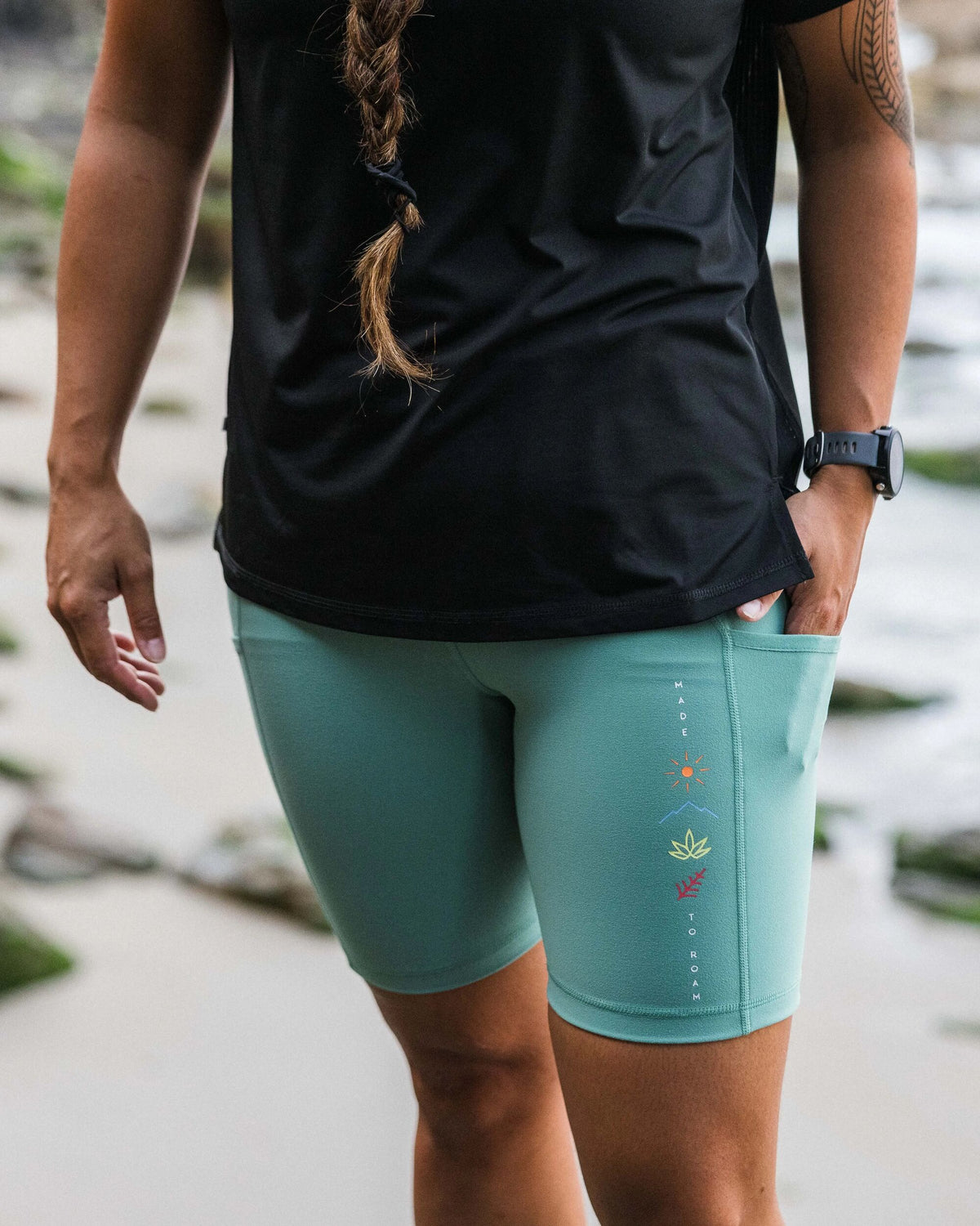 Mantra Active Short - Deep Sea - Lifestyle