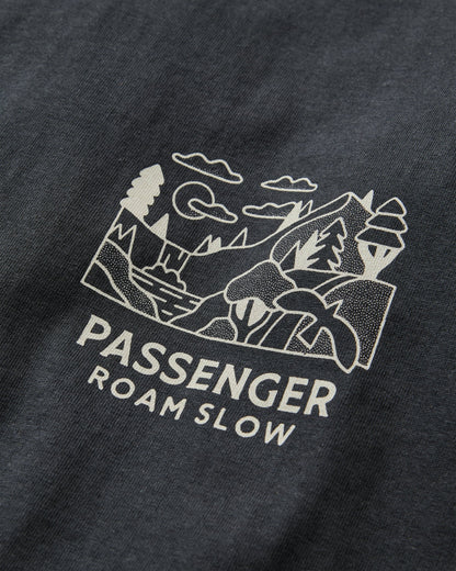 Roam Slow Men's T-Shirt - Black - Flatlay