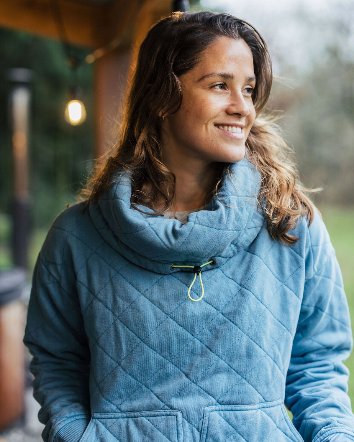 Clementine Quilted High Neck - Bluejay - Lifestyle