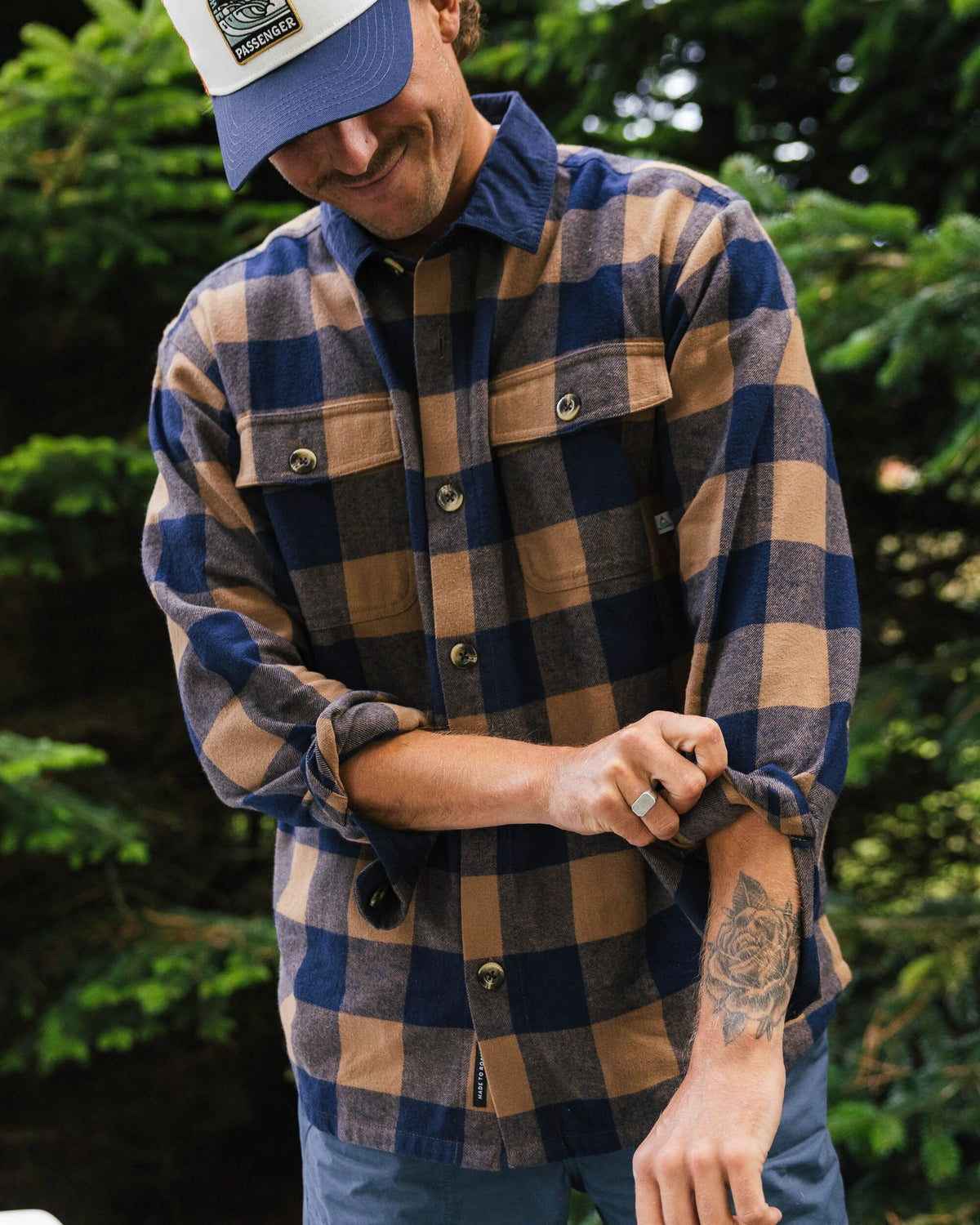 Rustic Cotton Shirt - Toffee/Rich Navy Buffalo - Lifestyle