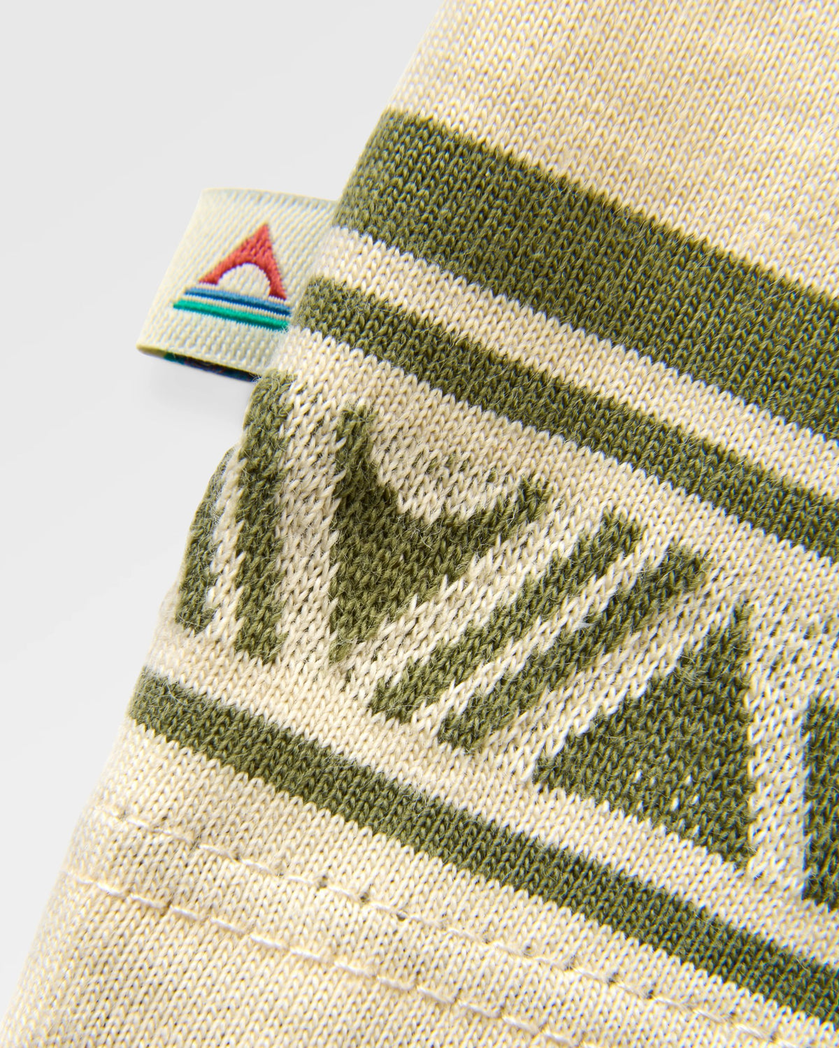 Mellower Jacquard T-Shirt - Geo Stripe Birch/Khaki - Flatlay