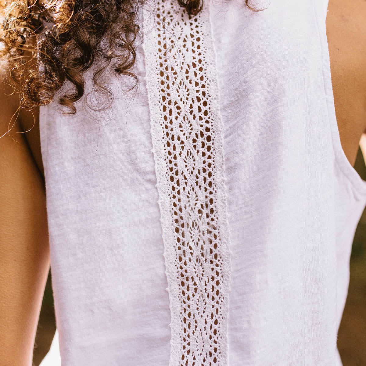 Rivergate Top - White - Lifestyle