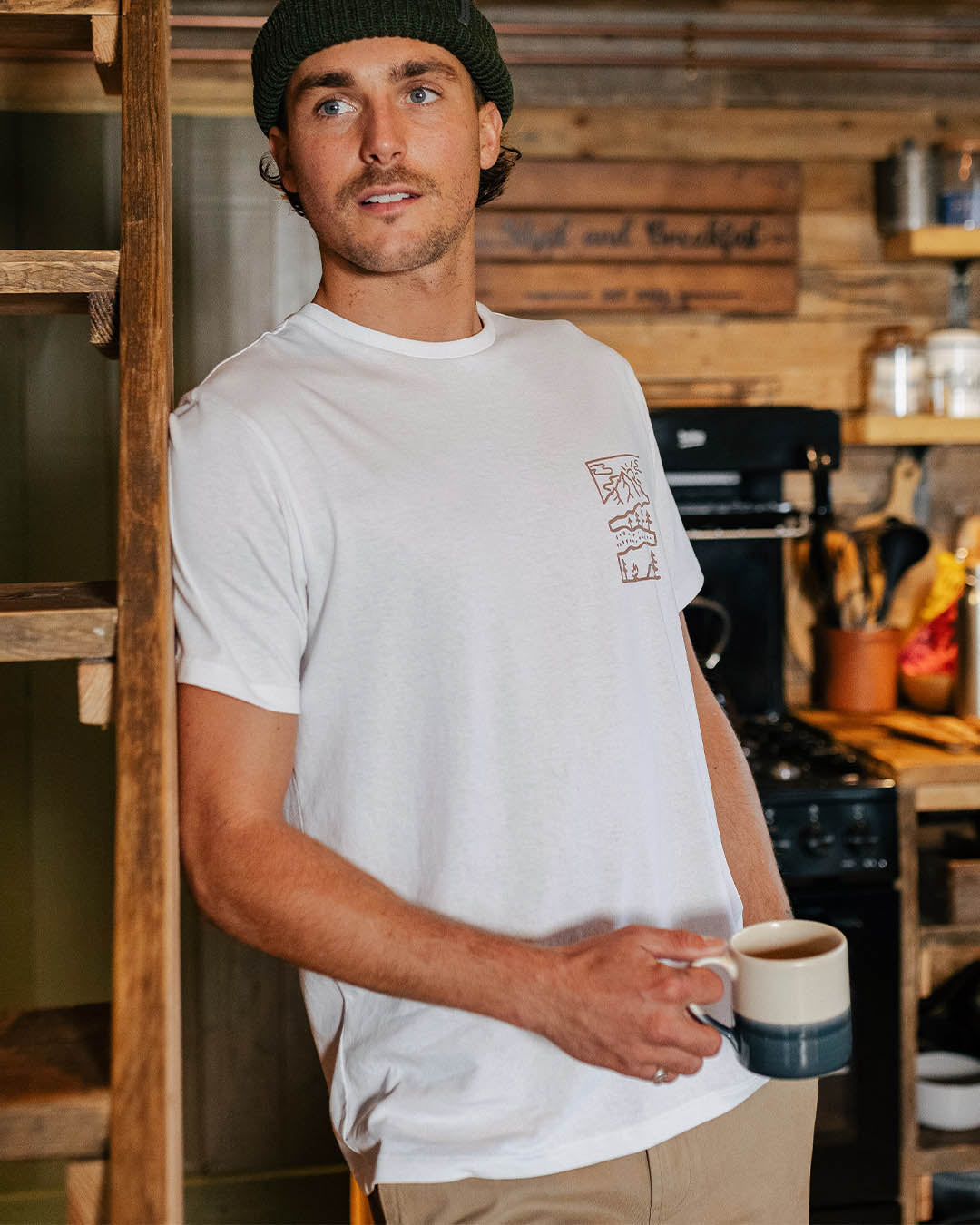 Nature T-Shirt - White - Lifestyle