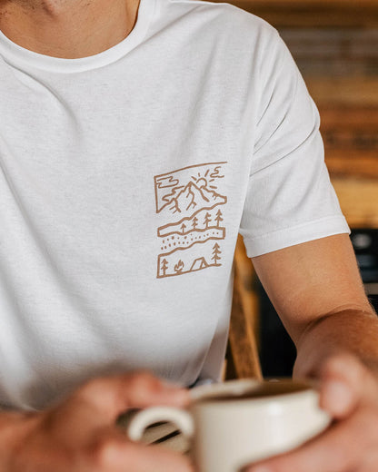 Nature T-Shirt - White - Lifestyle