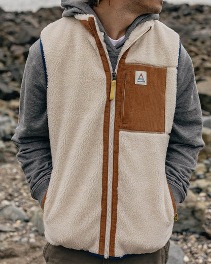 Canyon Deep-Pile Sherpa Vest - Off White - Lifestyle