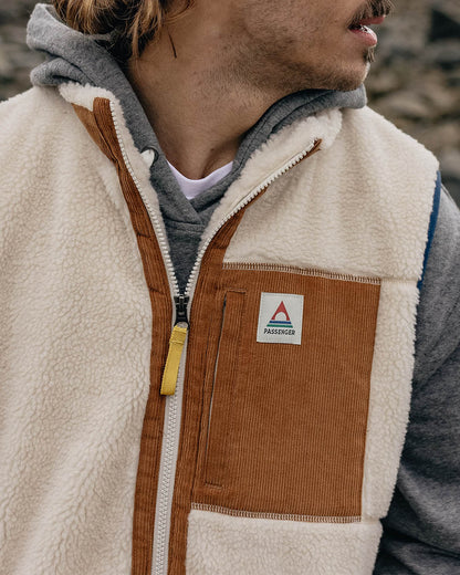 Canyon Deep-Pile Sherpa Vest - Off White - Lifestyle