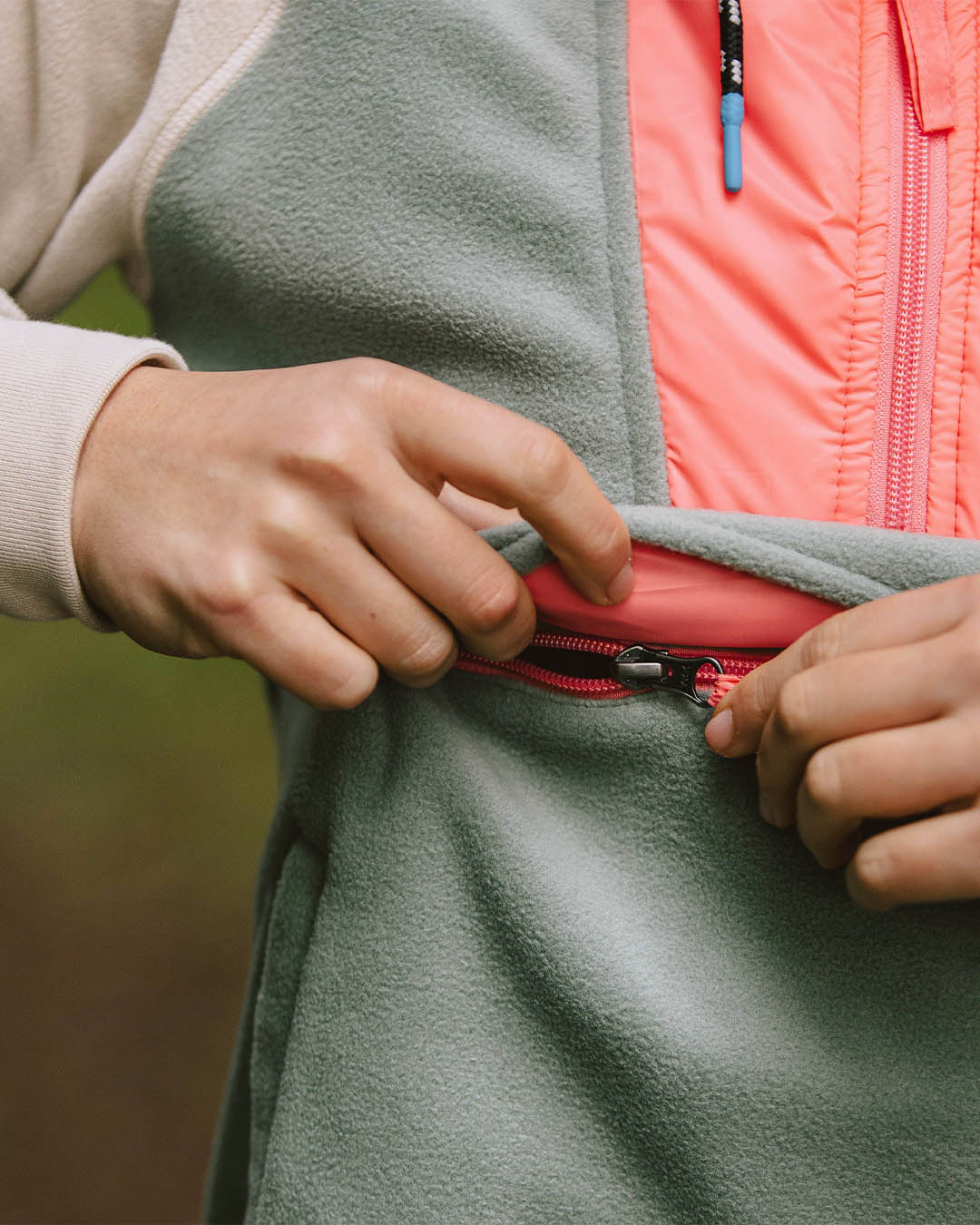 Alexander Polar Hooded Fleece - Pistachio - Lifestyle