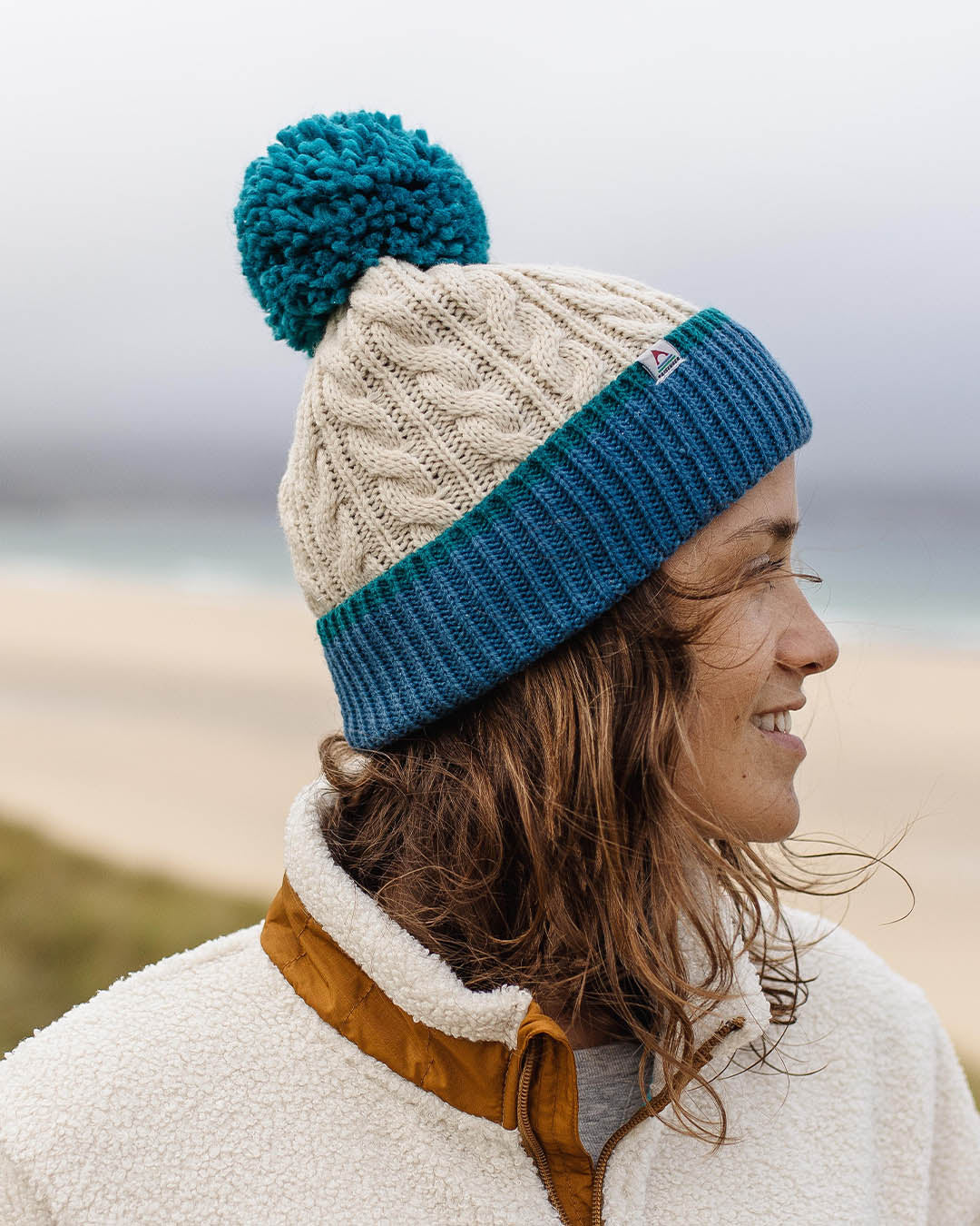 Stoke Bobble Hat - Oatmeal - Lifestyle
