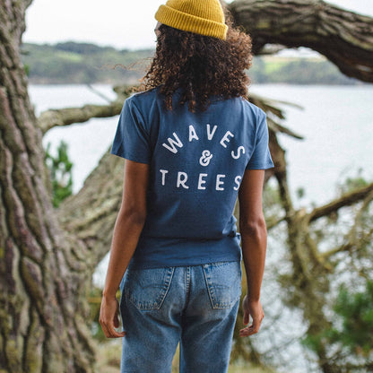 Penida T-Shirt - Dark Denim - Lifestyle