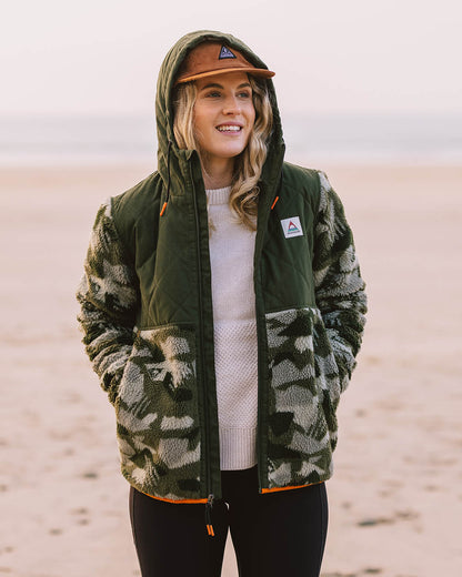 Sefton Deep-Pile Sherpa Full Zip Fleece - Fir Tree - Lifestyle