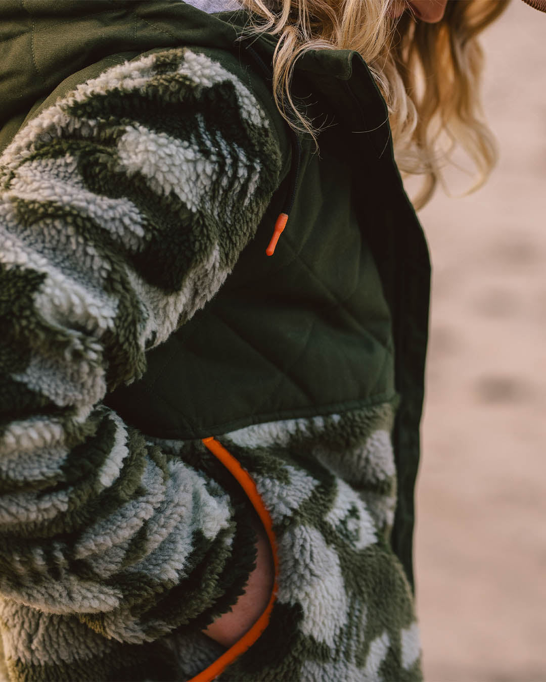 Sefton Deep-Pile Sherpa Full Zip Fleece - Fir Tree - Lifestyle