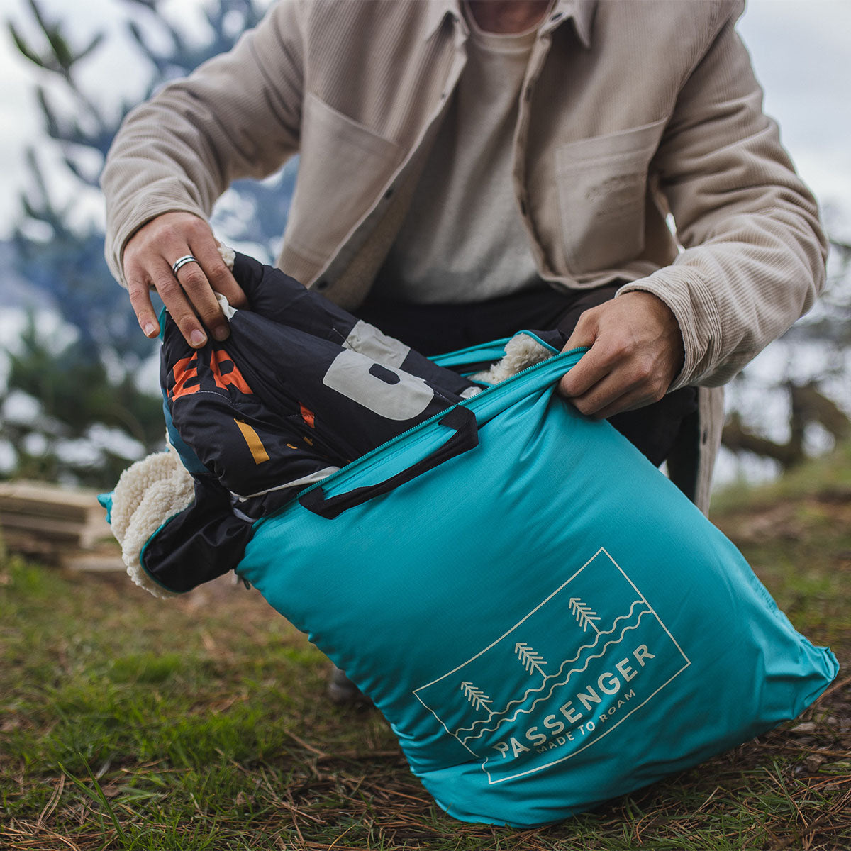 Nomadic Sherpa Blanket - Black 'Nowhere Bound' Print - Lifestyle