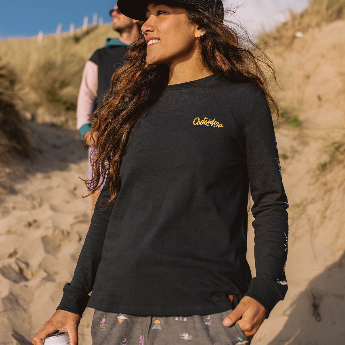 Dawn LS T-Shirt - Black - Lifestyle