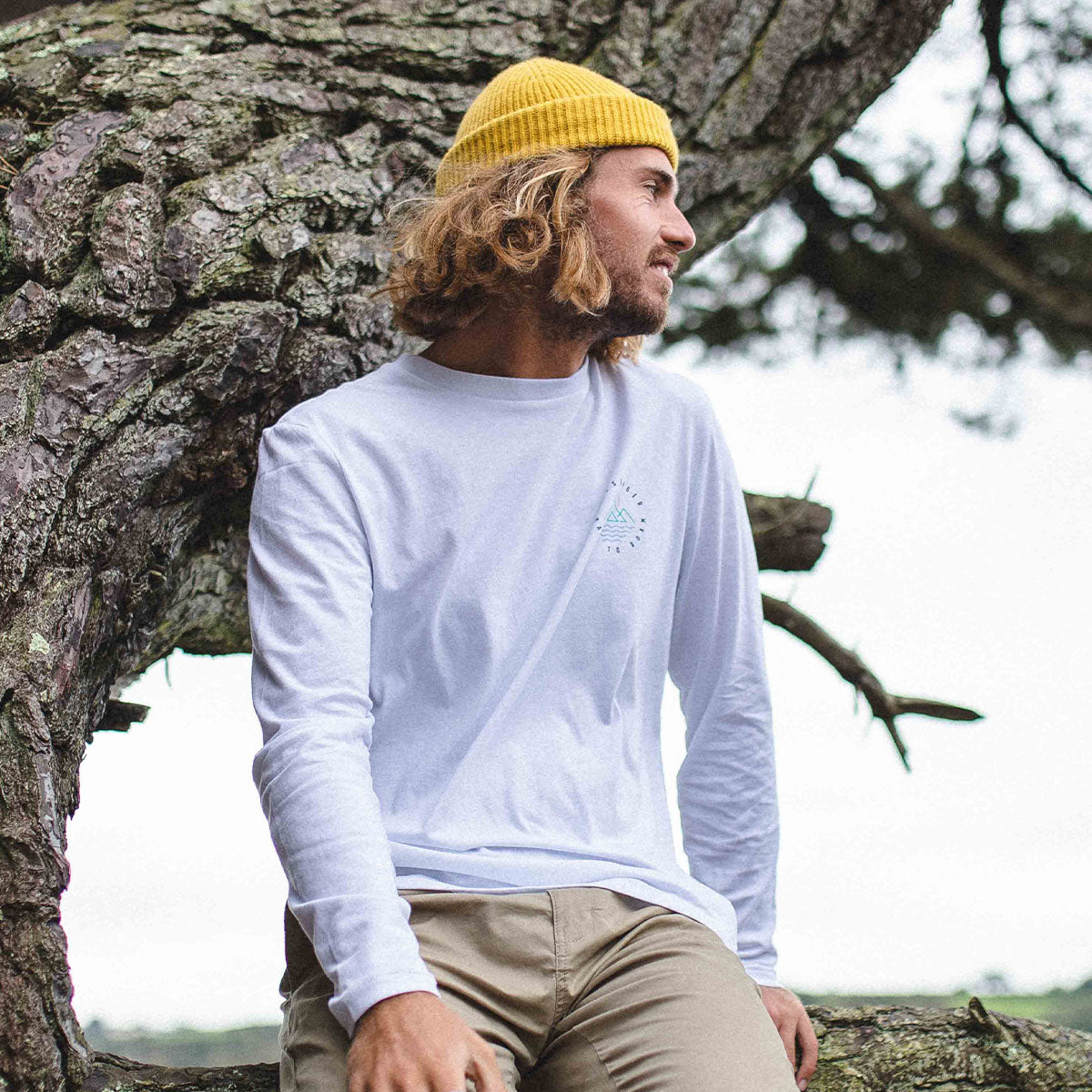 Escapism LS T-Shirt - White - Lifestyle