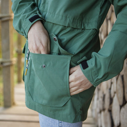 Heather Lightweight Anorak - Dark Ivy - Lifestyle