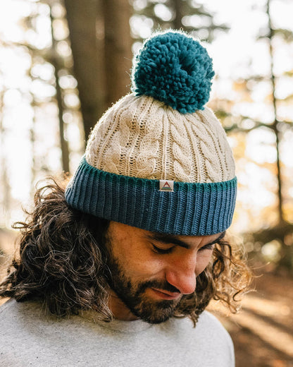Stoke Bobble Hat - Oatmeal - Lifestyle