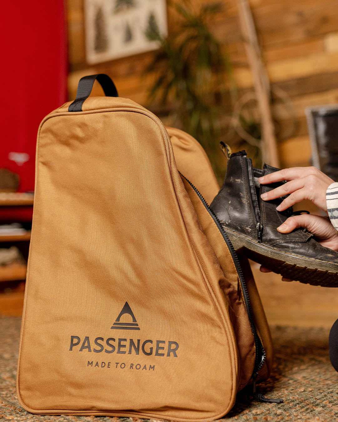 Explore Boot Bag - Golden Brown - Lifestyle