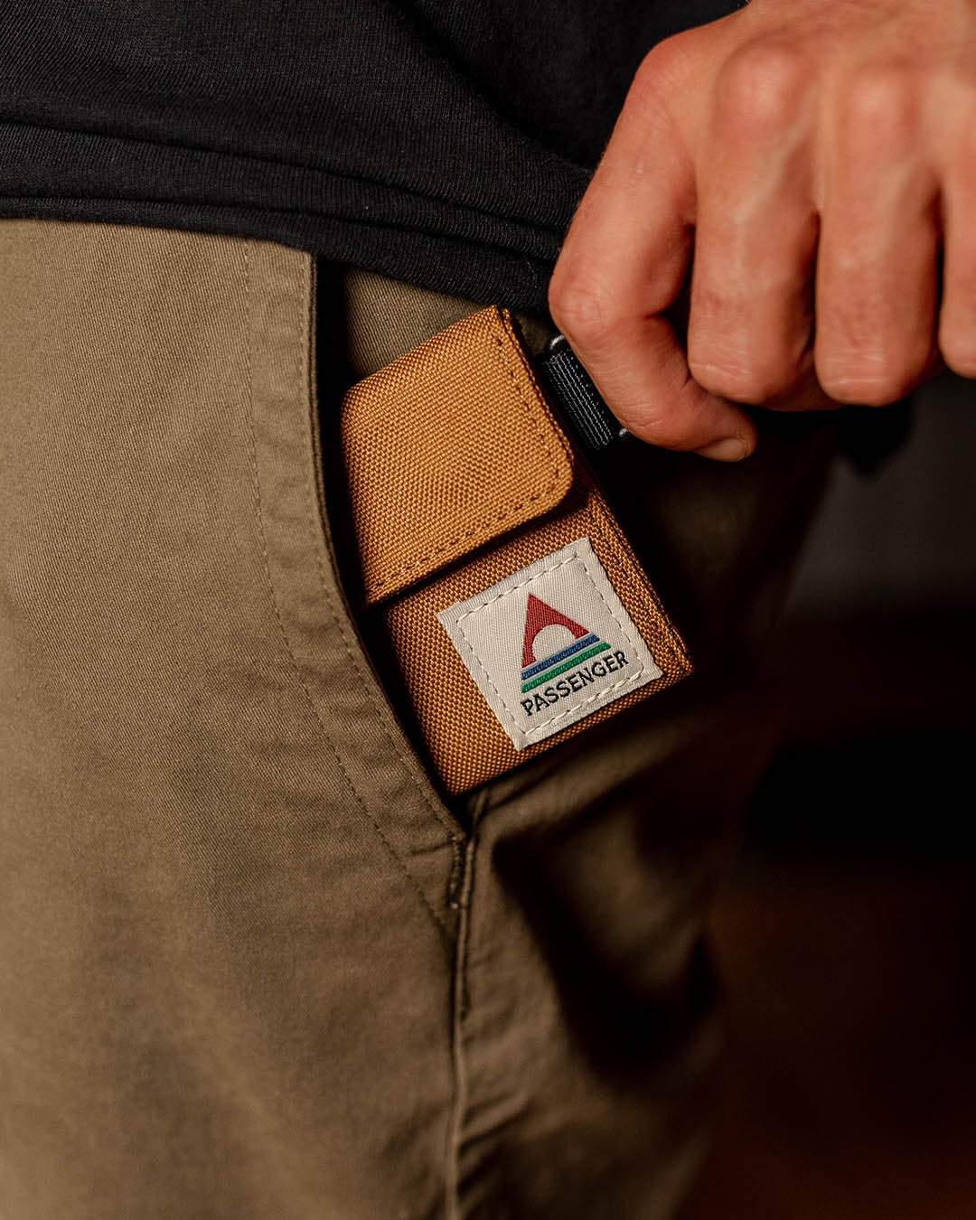 Pocket Wallet - Golden Brown - Lifestyle