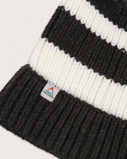 Summit Bobble Hat - Black - Lifestyle