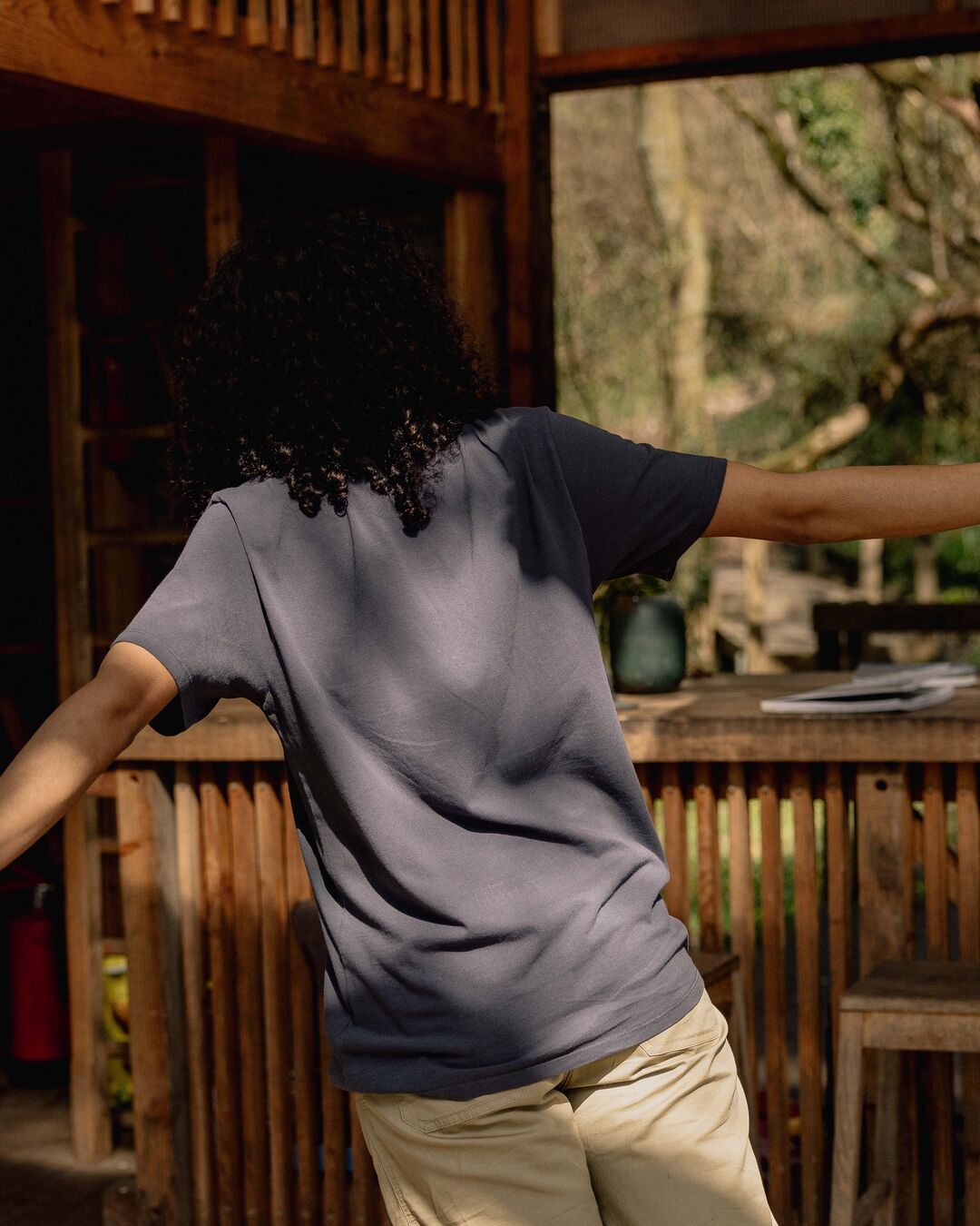 Drifters Oversized T-Shirt - Charcoal - Lifestyle