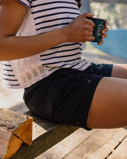 Laura All Purpose Short - True Black - Lifestyle