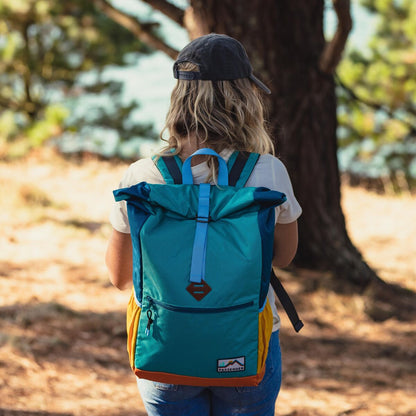 Rolltop Cooler 32L - Multi Colour - Lifestyle