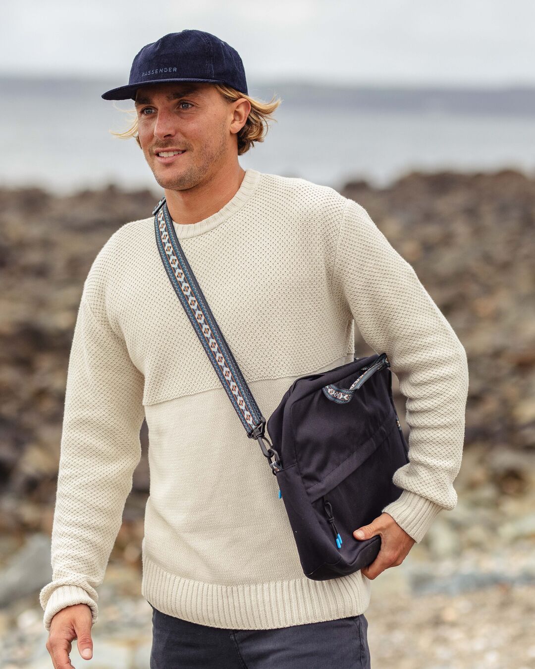 Messenger Bag - Black - Lifestyle
