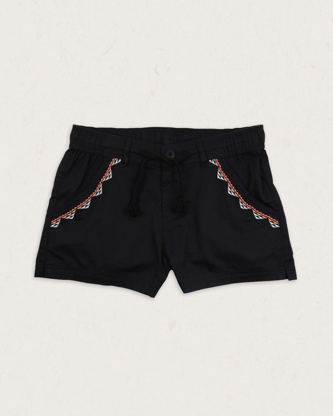 Freedom Cotton Short - True Black - Lifestyle